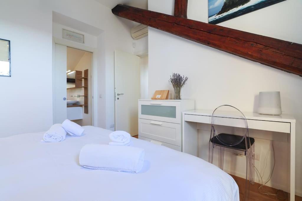 Apartament Primopiano - Battaglia B Mediolan Zewnętrze zdjęcie